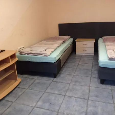 Fasanenhof Sommer بيت ضيافة 3*