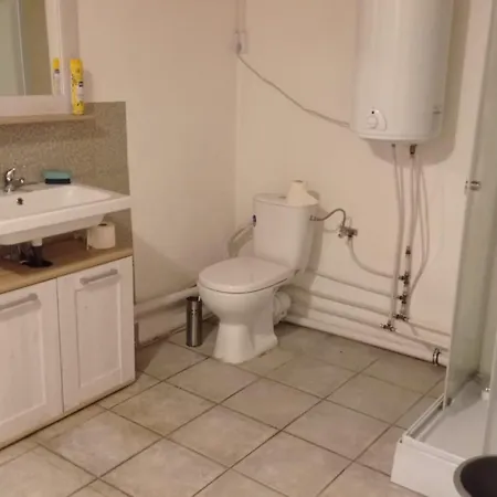 Gaestezimmer Sommer 3*