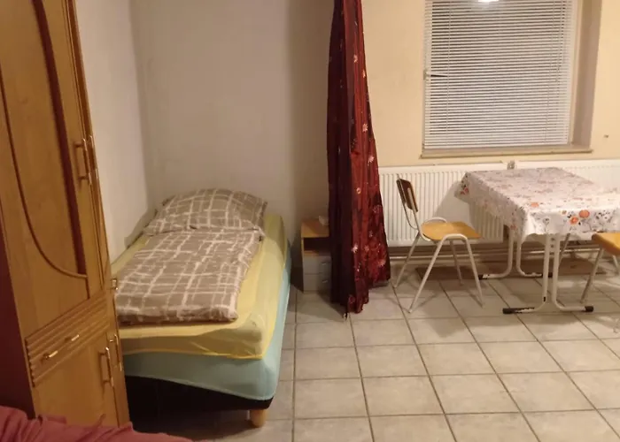 Gaestezimmer Sommer 3*